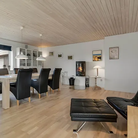 Spacious House At The End Of A Cul-de-sact Sj1014 בית נופש *