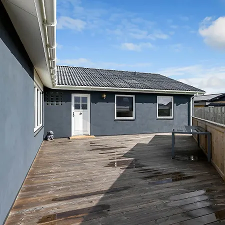 Stort Hus I Det Dejlige Thyboron Sj1014 Thyborøn